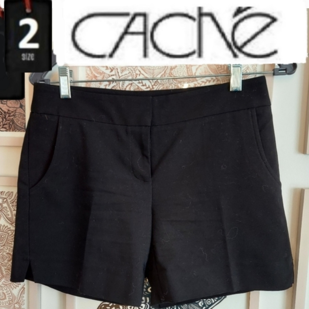 ⭐️ 5/$30. Cache dressy shorts,  size 2 EUC